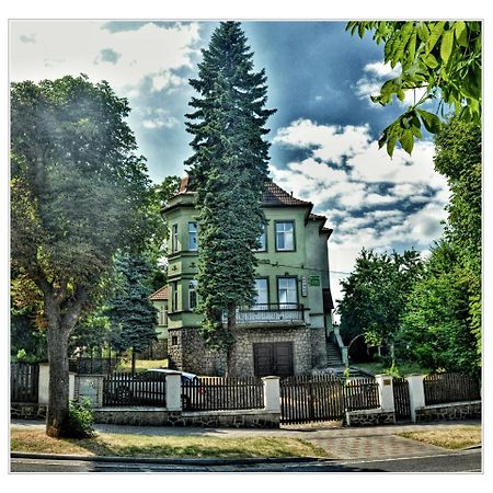 Hotel Green House Теплице Екстериор снимка