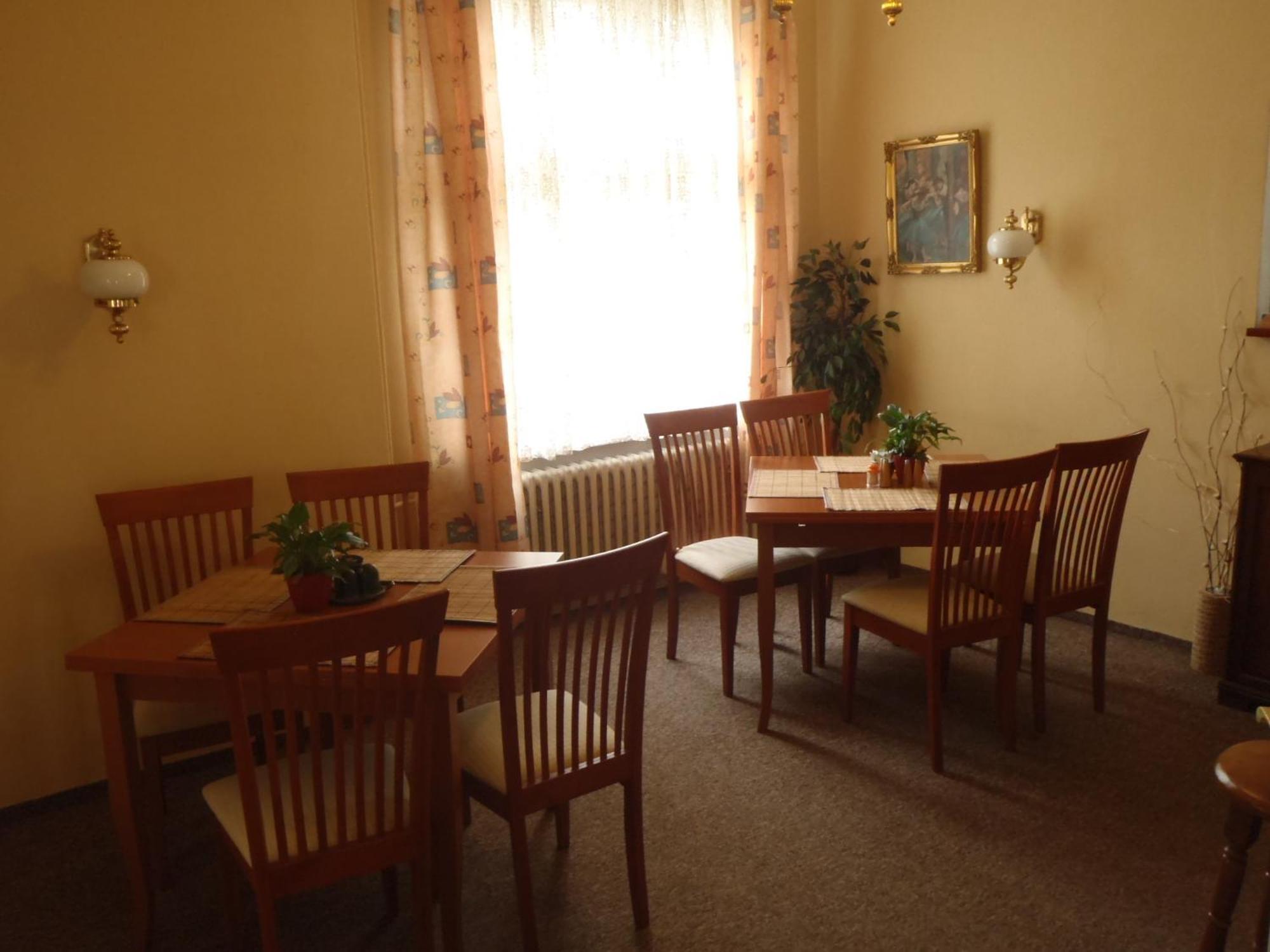 Hotel Green House Теплице Екстериор снимка