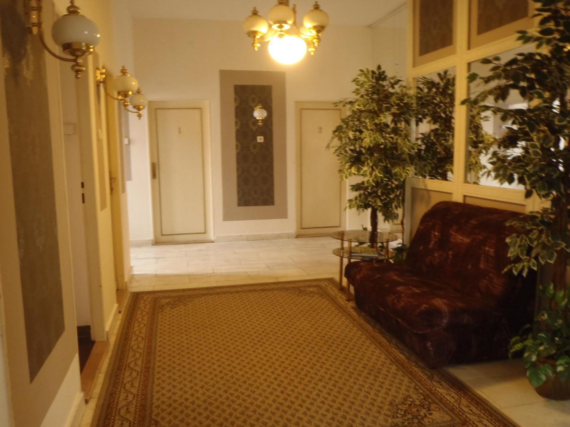 Hotel Green House Теплице Екстериор снимка