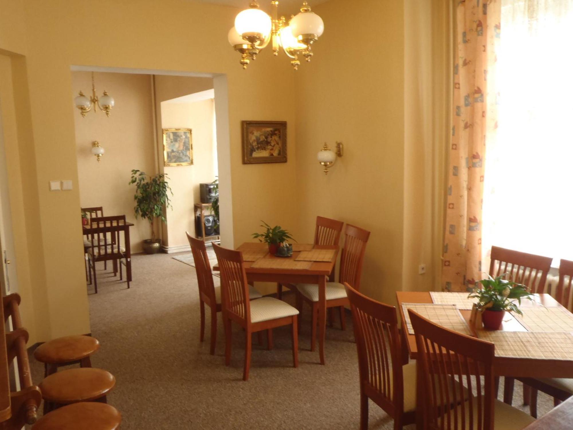 Hotel Green House Теплице Екстериор снимка