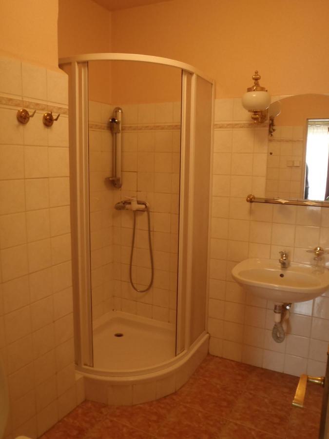 Hotel Green House Теплице Стая снимка